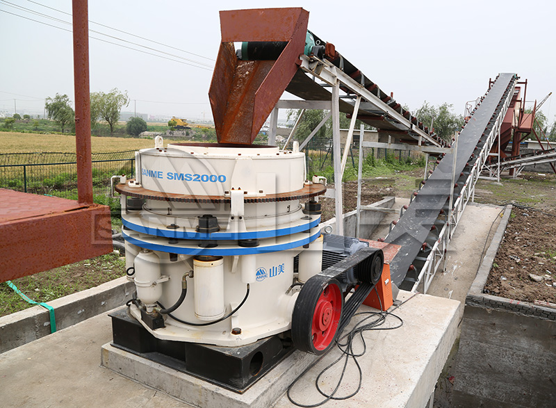 反擊破和圓錐破誰出粉量多？怎樣才能解決大量的出粉問題？